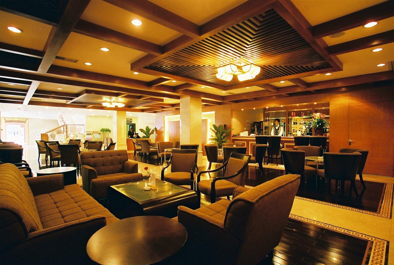 Beijing Dragon Spring Hotel Екстериор снимка