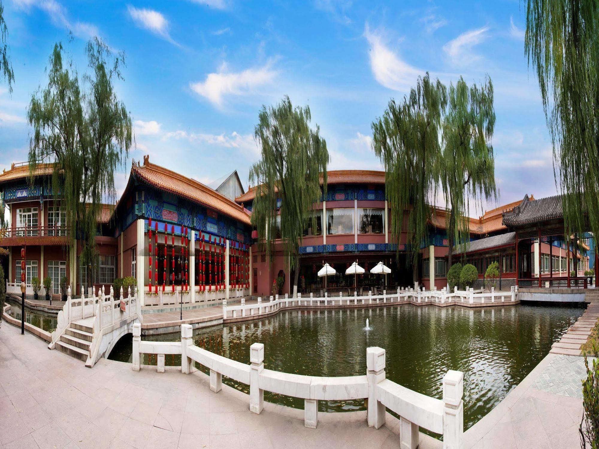 Beijing Dragon Spring Hotel Екстериор снимка